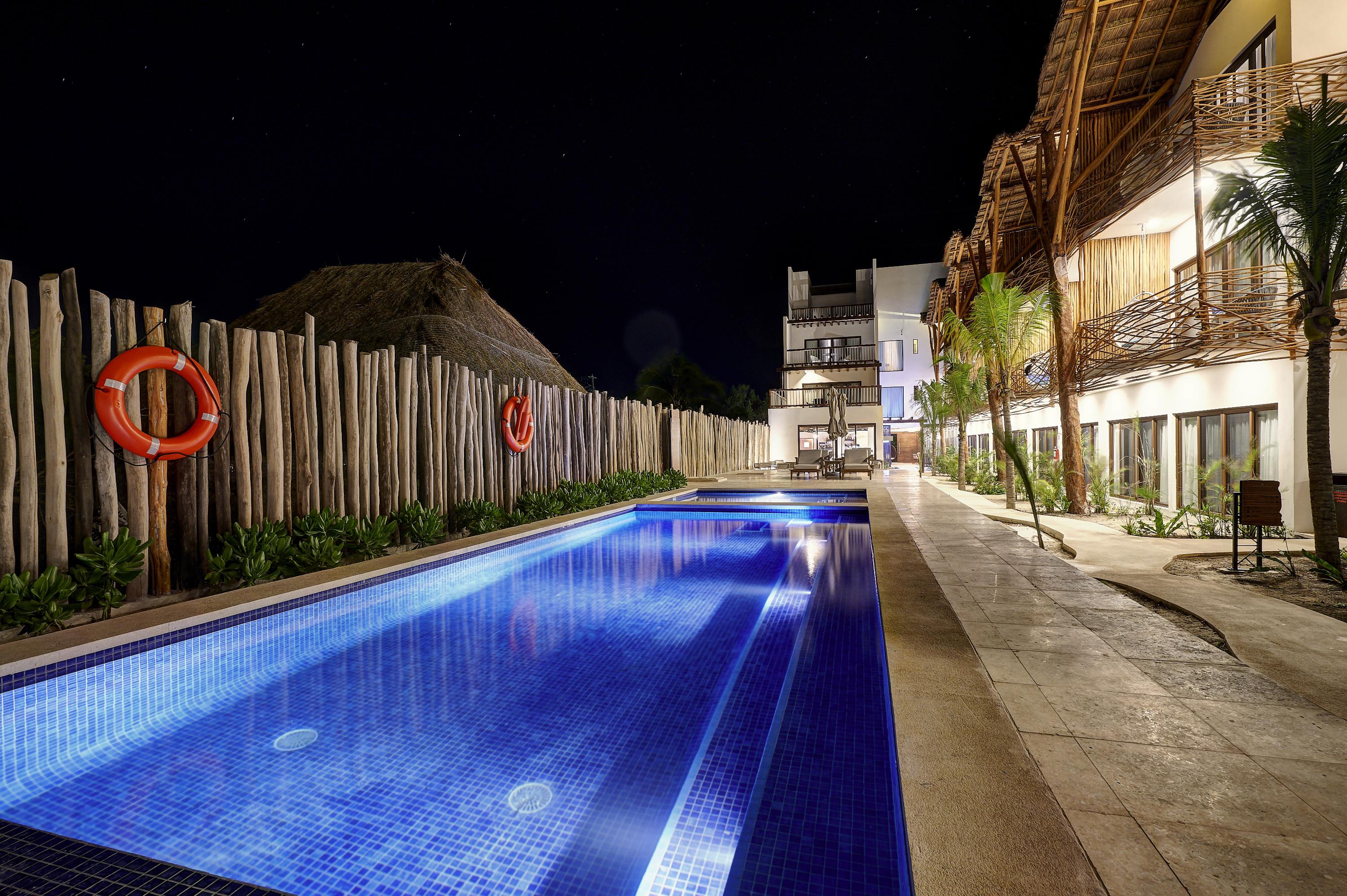 Mystique Holbox By Royalton, A Tribute Portfolio Resort Экстерьер фото